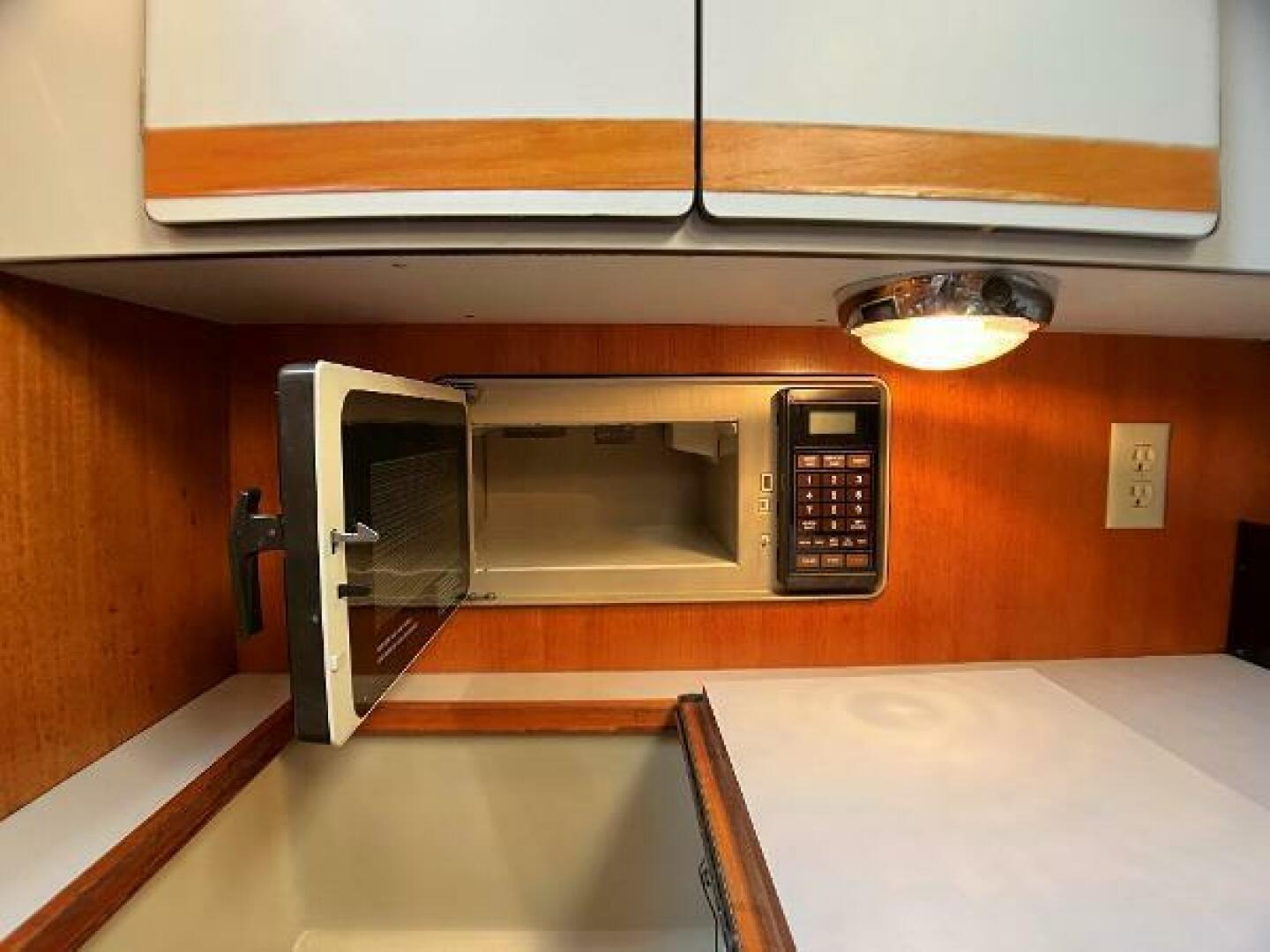 Slide: The Image of O'Day 41 1989 - 5159055