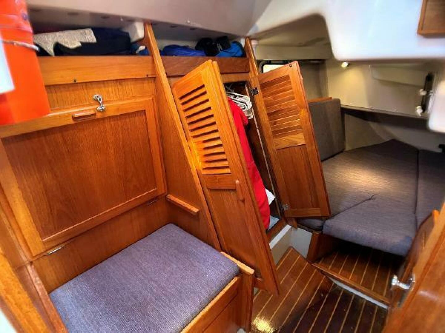 Slide: The Image of O'Day 41 1989 - 5159317