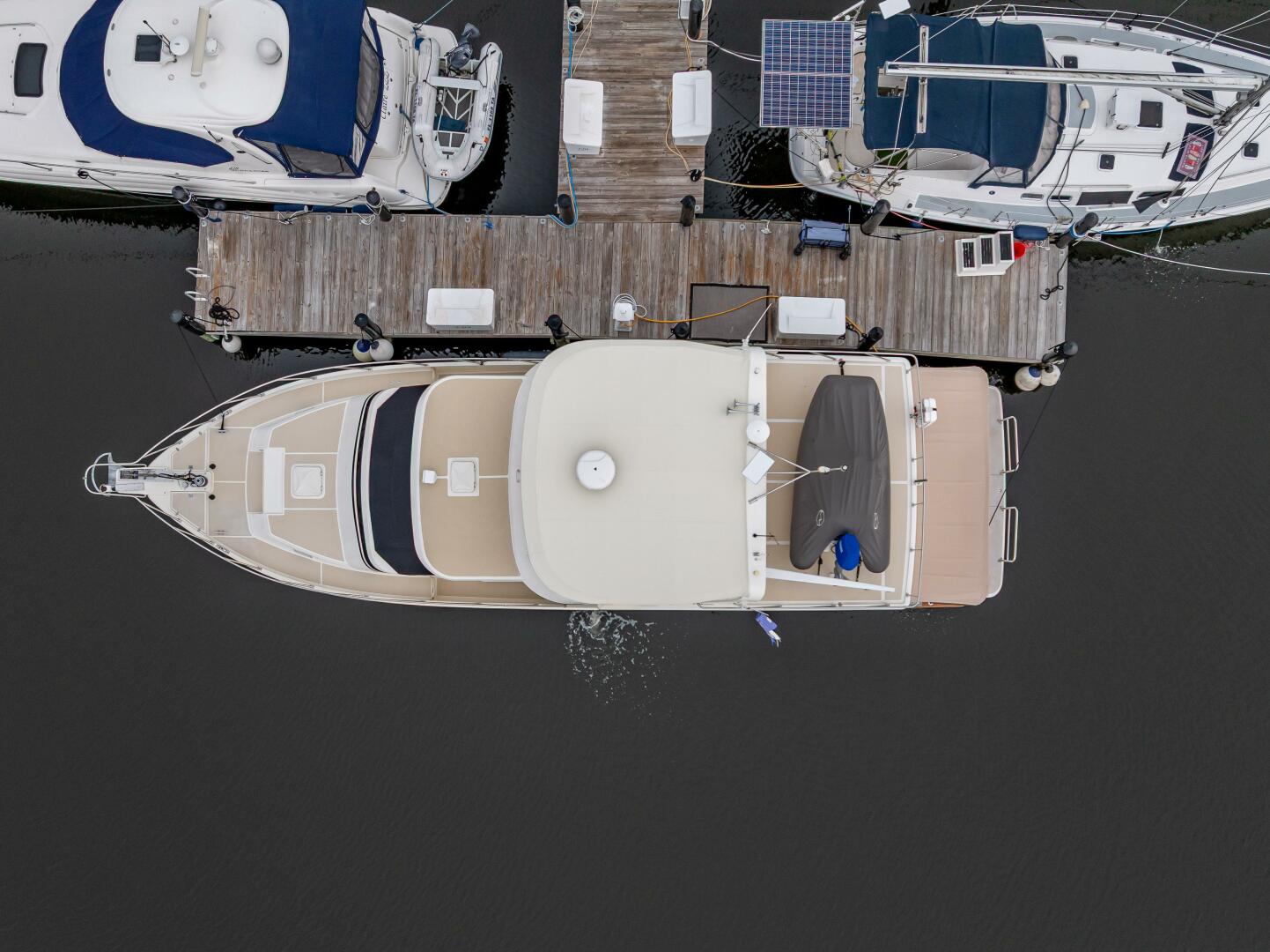 Slide: The Image of Offshore Yachts 54 Motor Yacht 2004 - 5482948