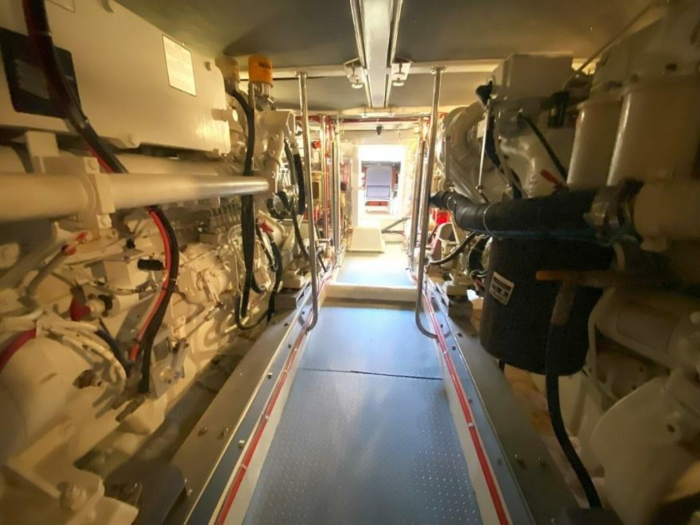 Slide: The Image of Offshore Yachts 58 Pilothouse 1999 - 5325918