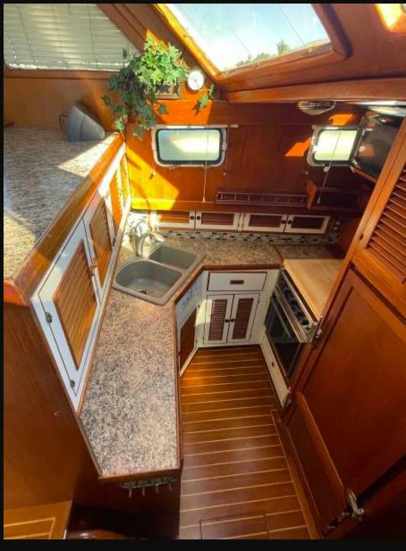 Slide: The Image of Offshore Yachts CPMY 1987 - 5095497