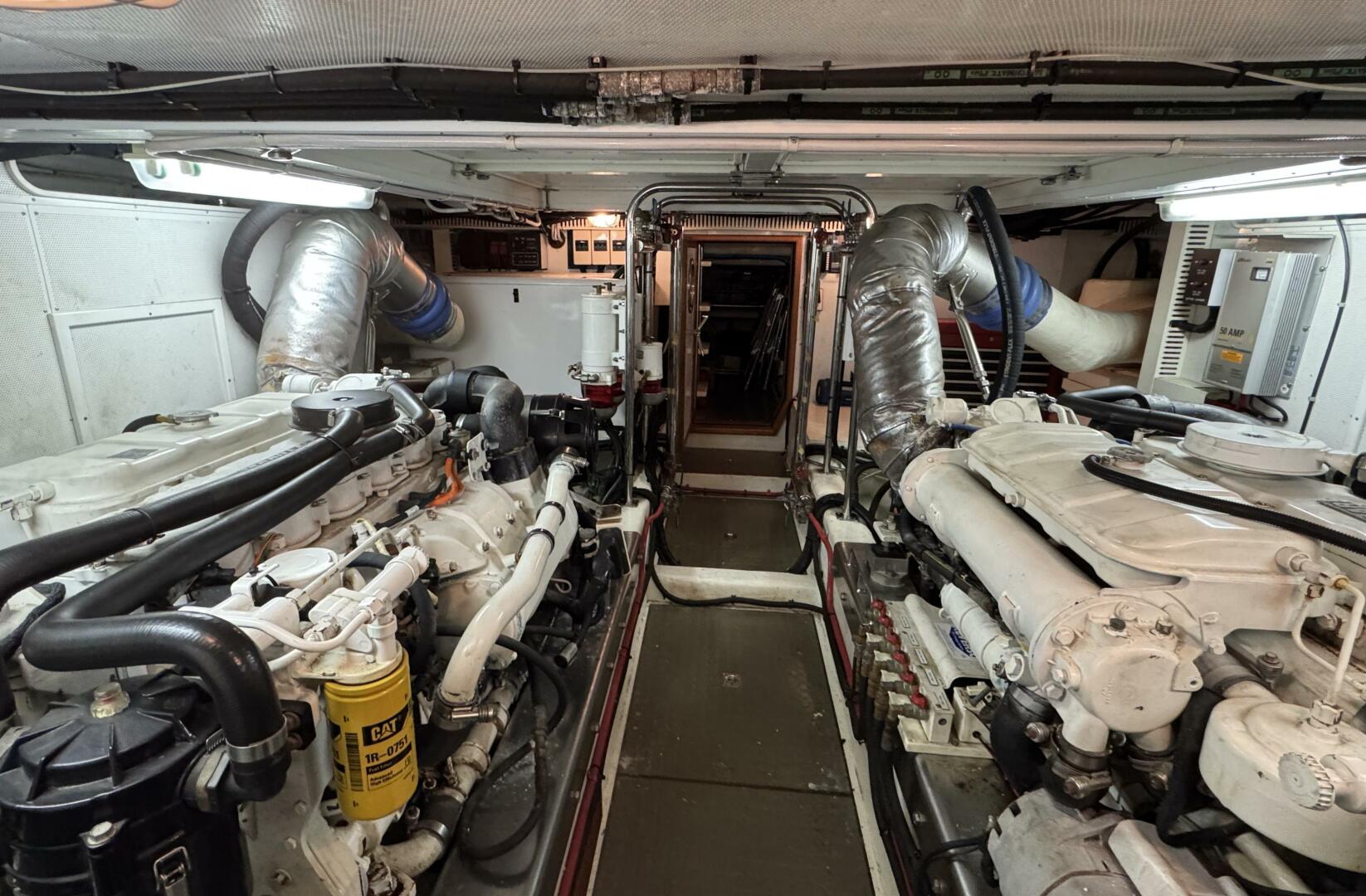 Slide: The Image of Offshore Yachts Pilothouse 2005 - 5086451