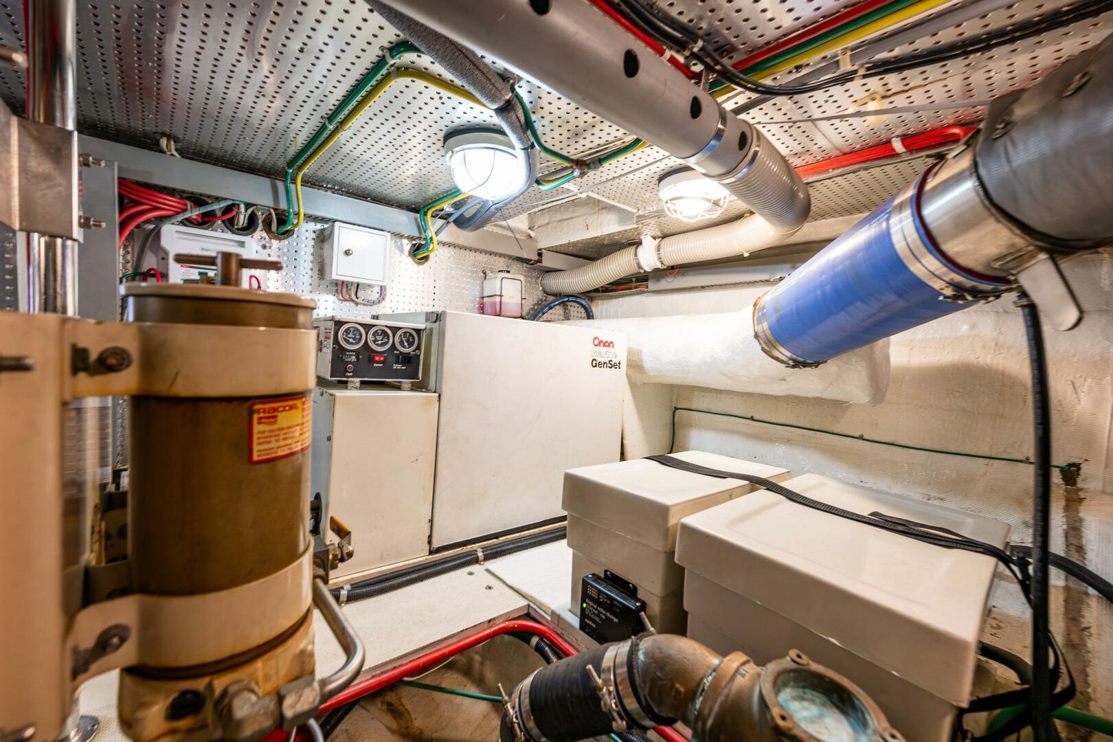 Slide: The Image of Offshore Yachts Sedan 1997 - 5317054