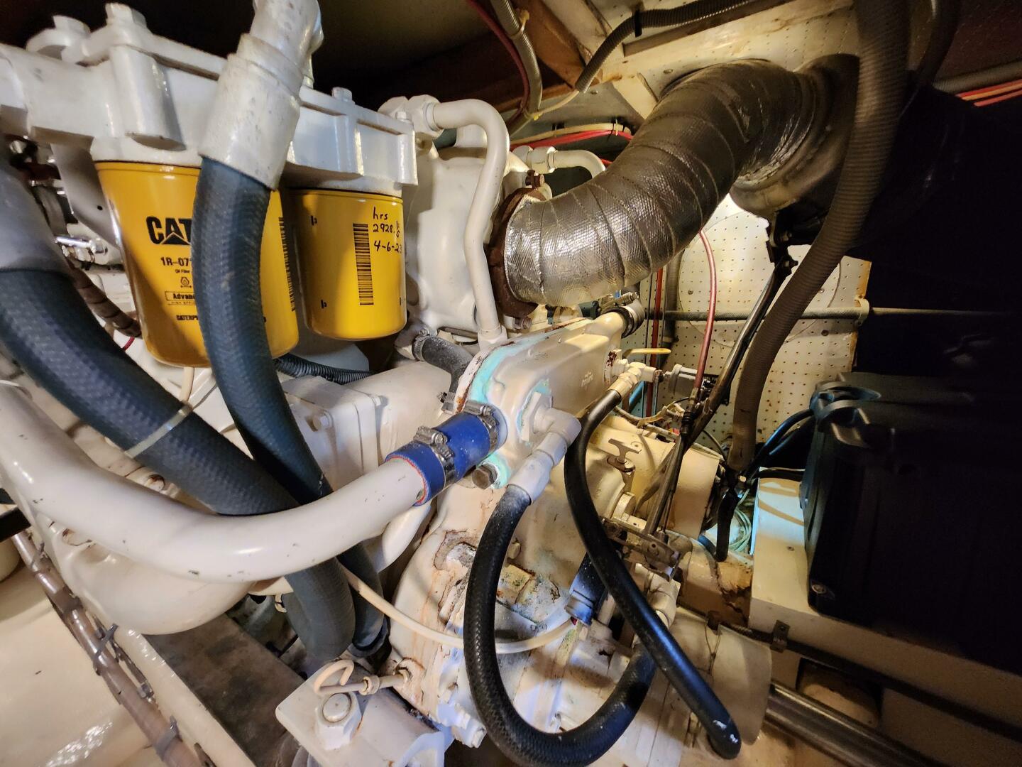 Slide: The Image of Starboard Engine w/ Shaft - 4204534