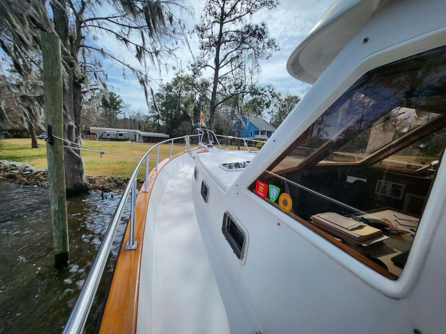 Slide: The Image of Port Side Forward - 4204586