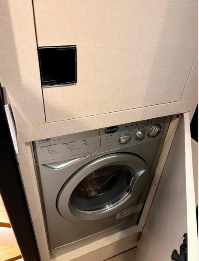 Slide: The Image of Okean 50X - Quixotic - Laundry 2020 Okean 50X Flybridge - Quixotic - 4890601