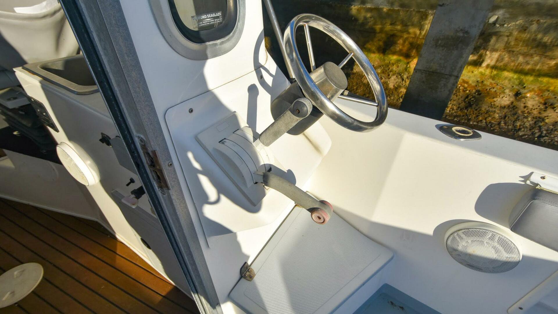 Slide: The Image of Osprey Pilothouse 24 Limited 2003 - 5164710