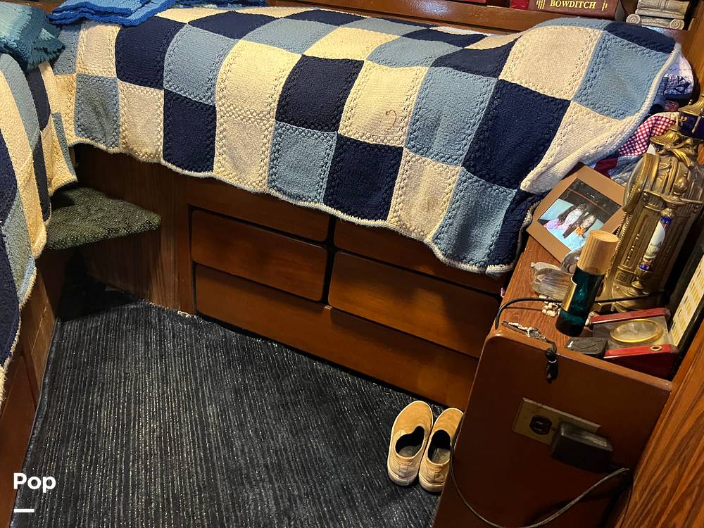 Slide: The Image of Bed Cabin - 14669102