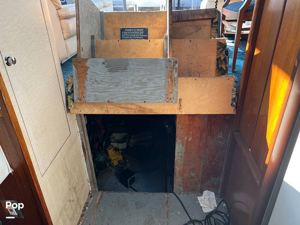 Slide: The Image of Steps To Engine Room - 14669119