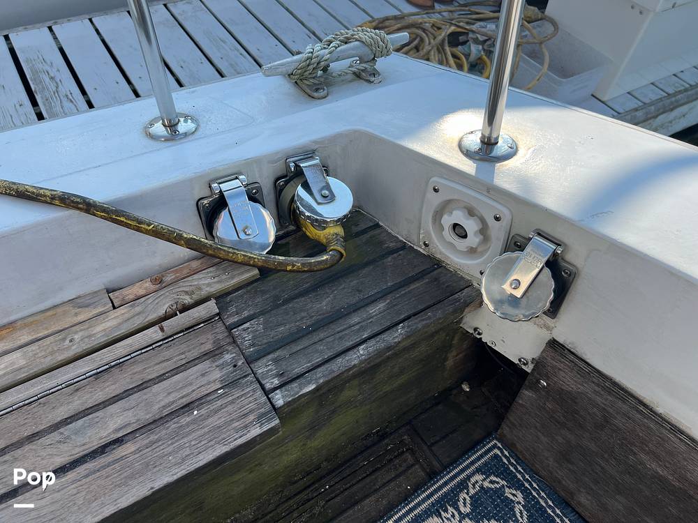 Slide: The Image of Shore Power Hook Up - 14669120