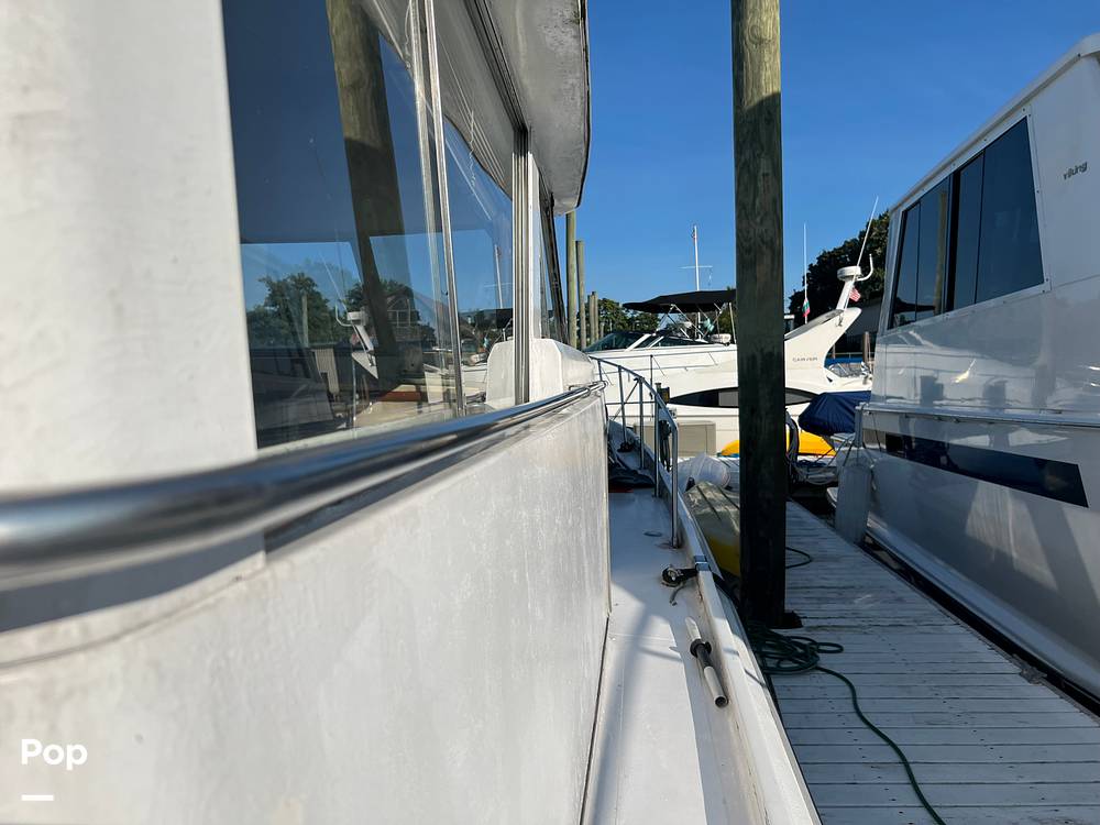 Slide: The Image of Walkway Startboard To Bow - 14669133
