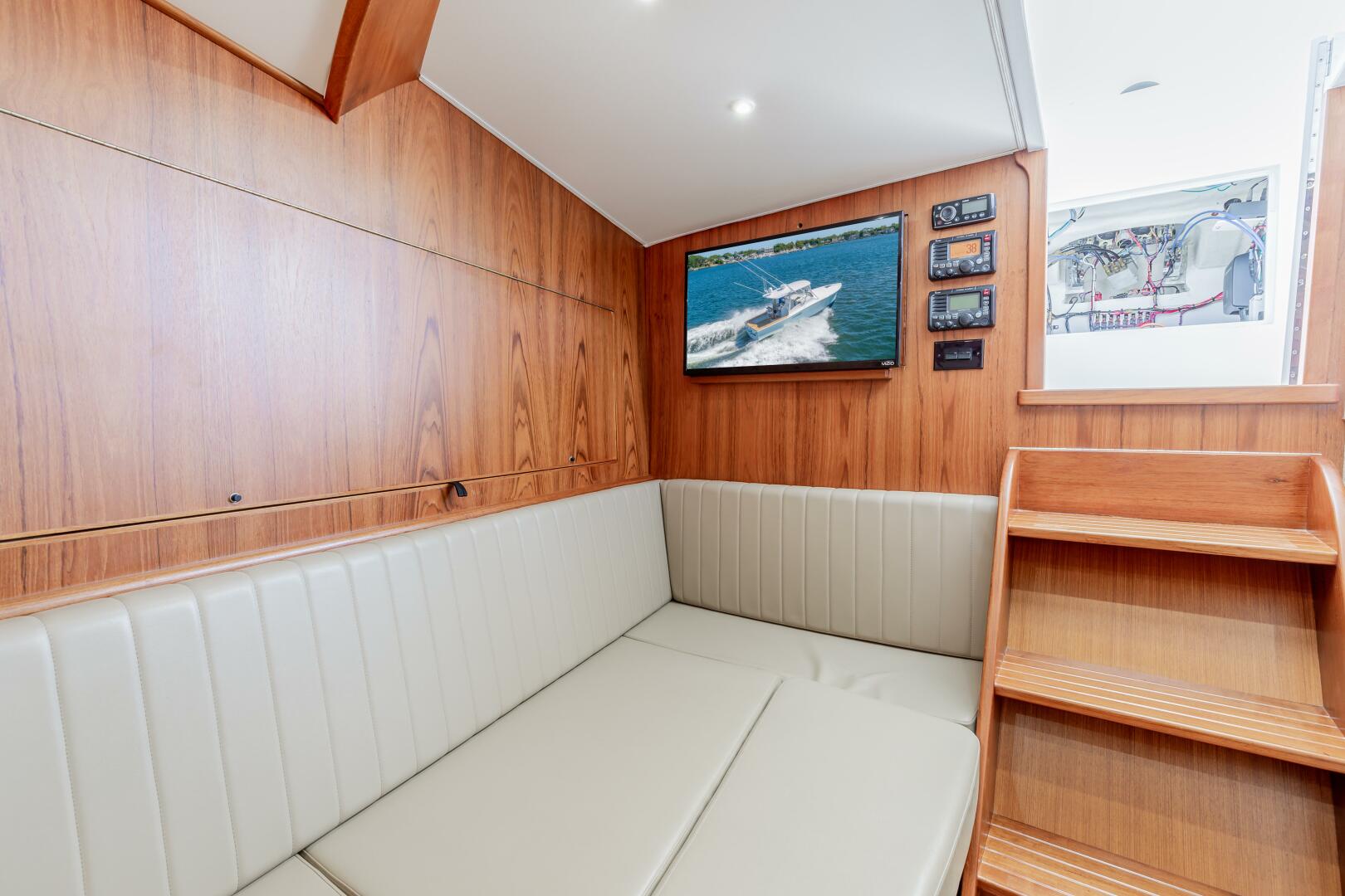 Slide: The Image of Dinette 2 - 5035890