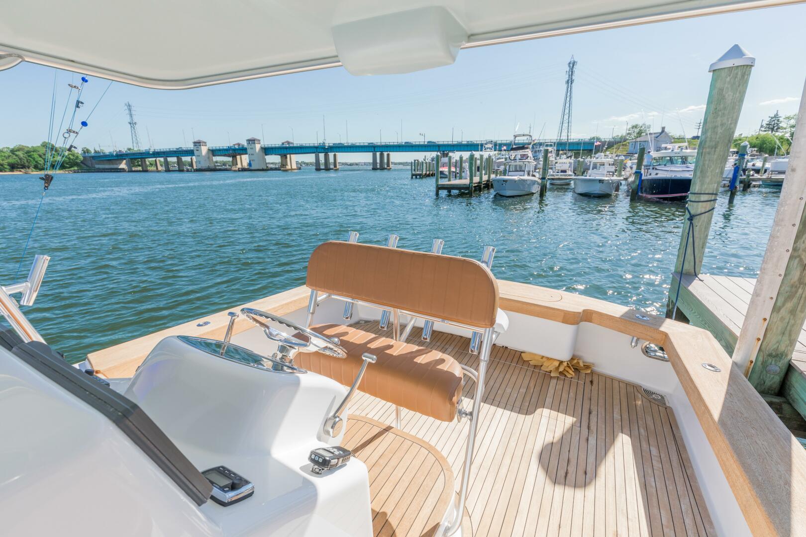 Slide: The Image of Helm 4 - 5035977