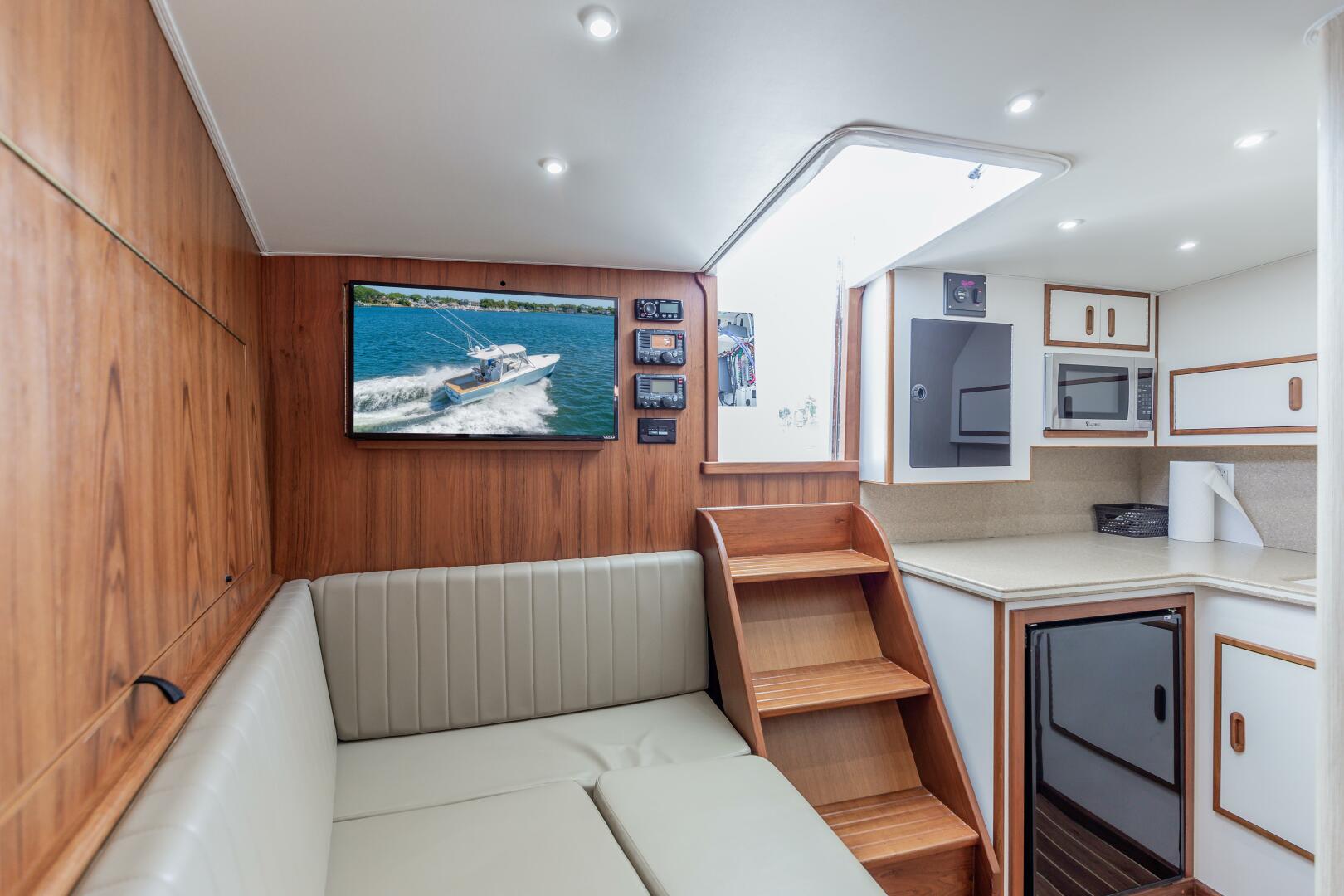 Slide: The Image of Main Cabin 5 - 5036038