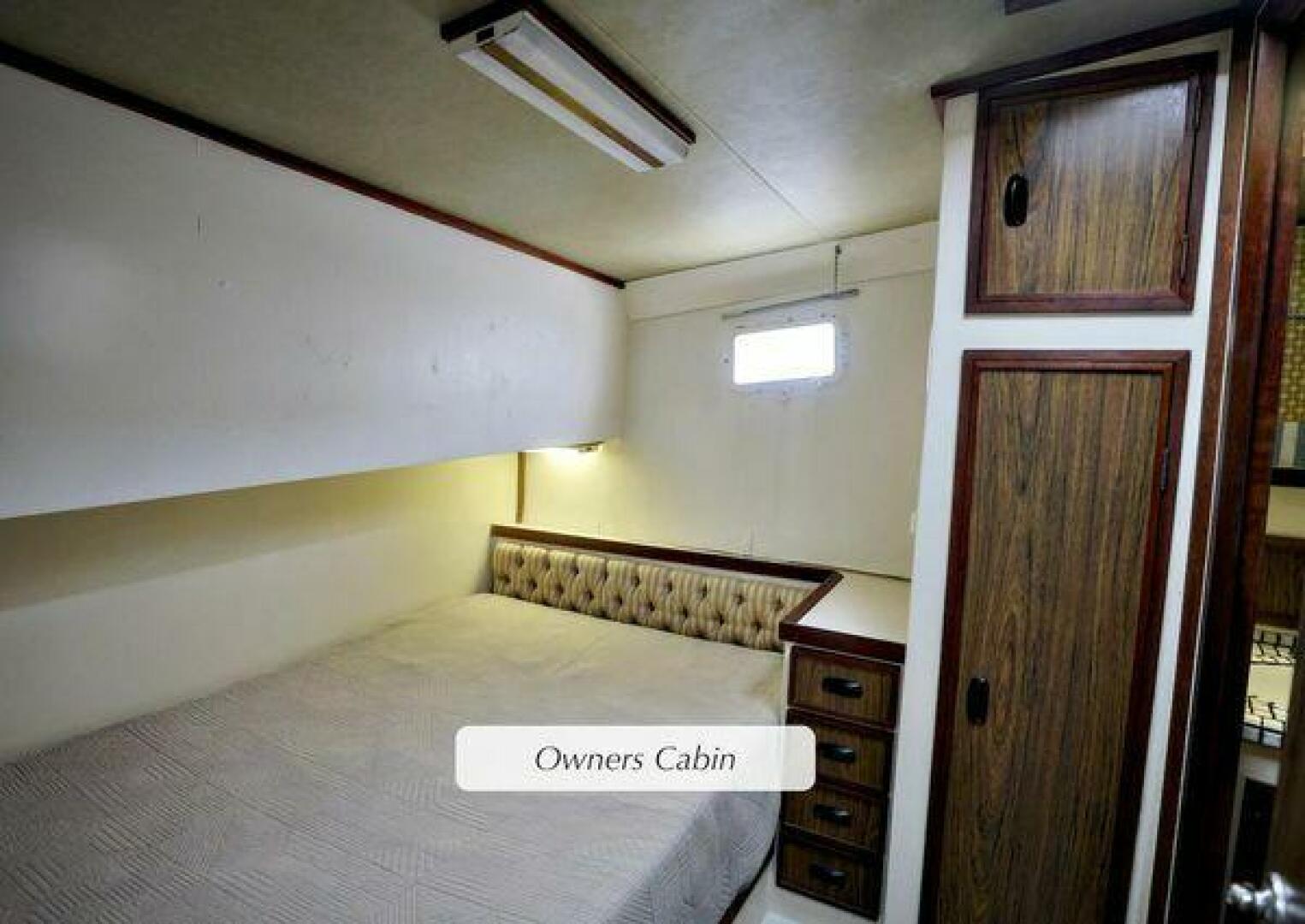 Slide: The Image of Pacifica 41 Sportfisher 1980 - 5296166