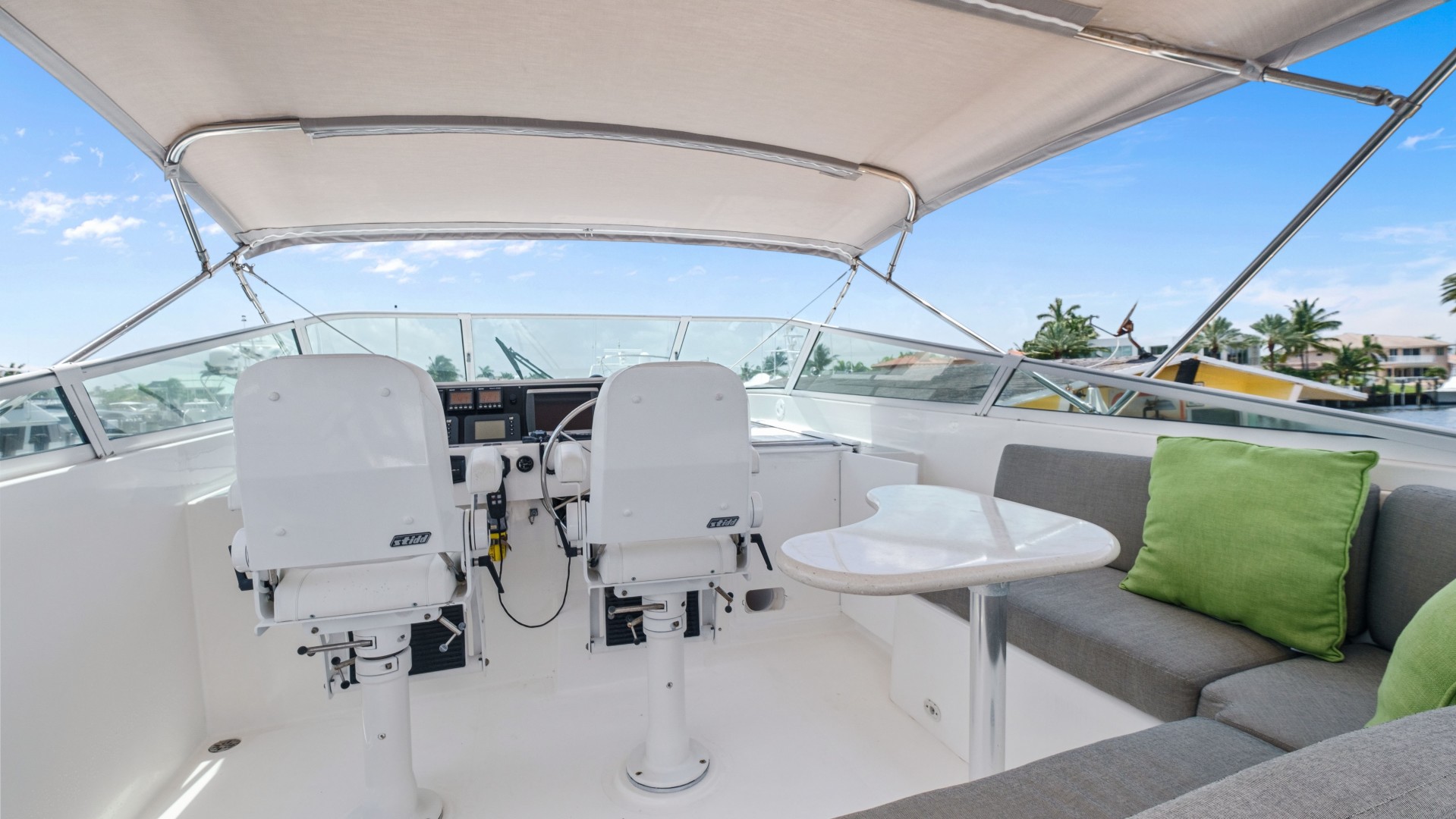 Slide: The Image of Pacific Mariner 65 Motoryacht 2000 - 1746449