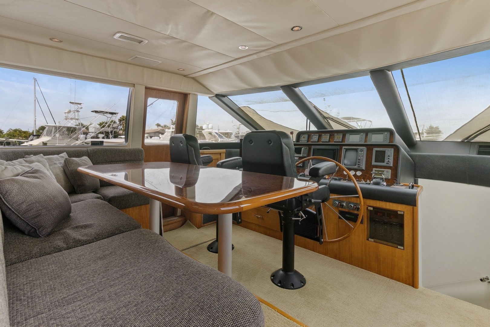 Slide: The Image of Pacific Mariner 65 Motoryacht 2000 - 1746467