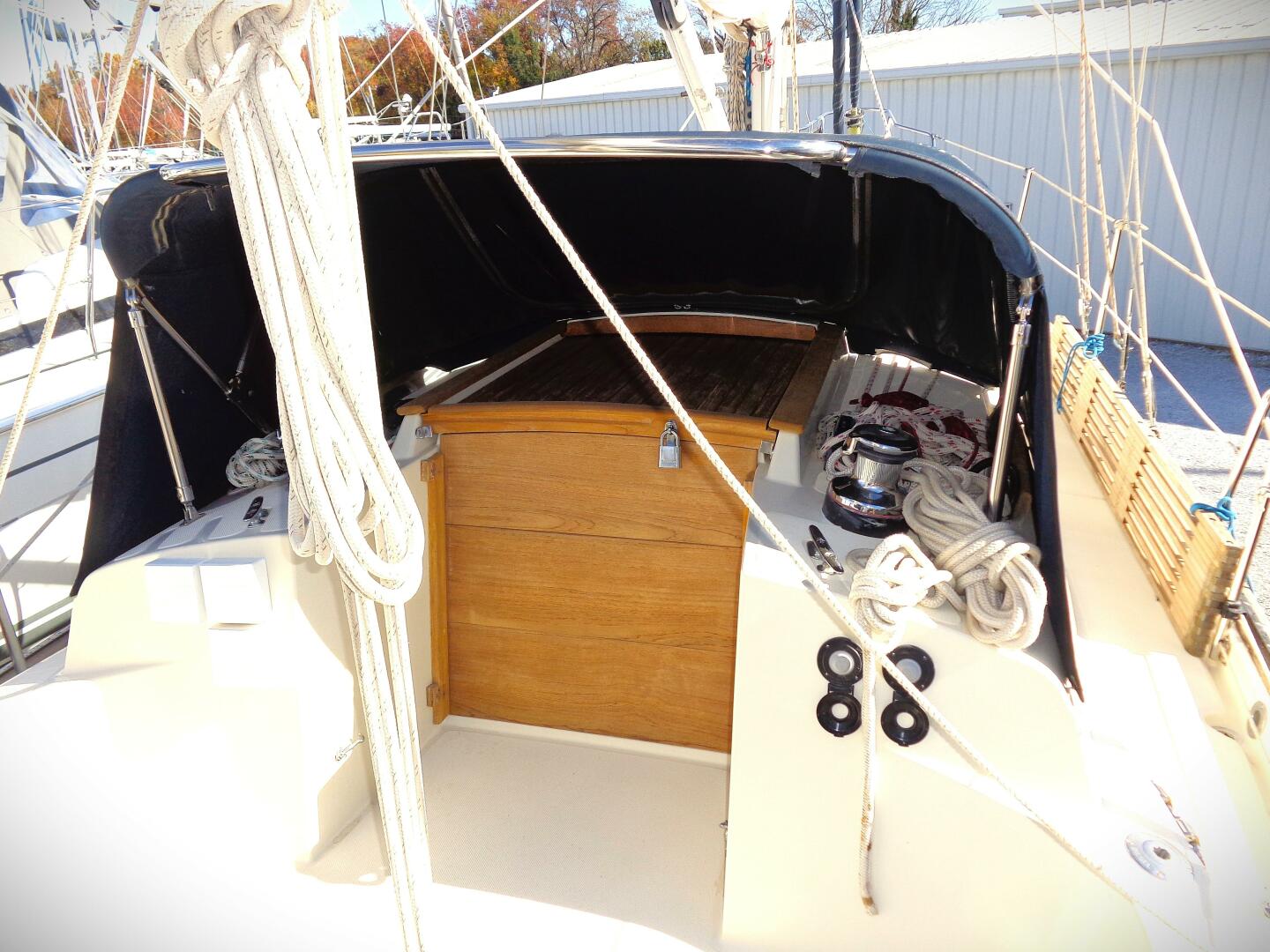 Slide: The Image of Pacific Seacraft 31 2004 - 6