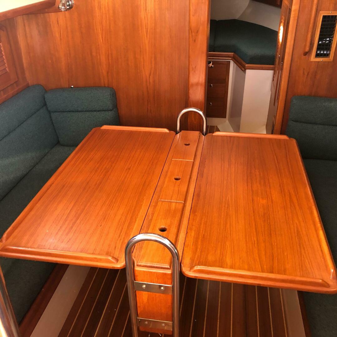 Slide: The Image of Pacific Seacraft 34 Cutter 2000 - 4907251
