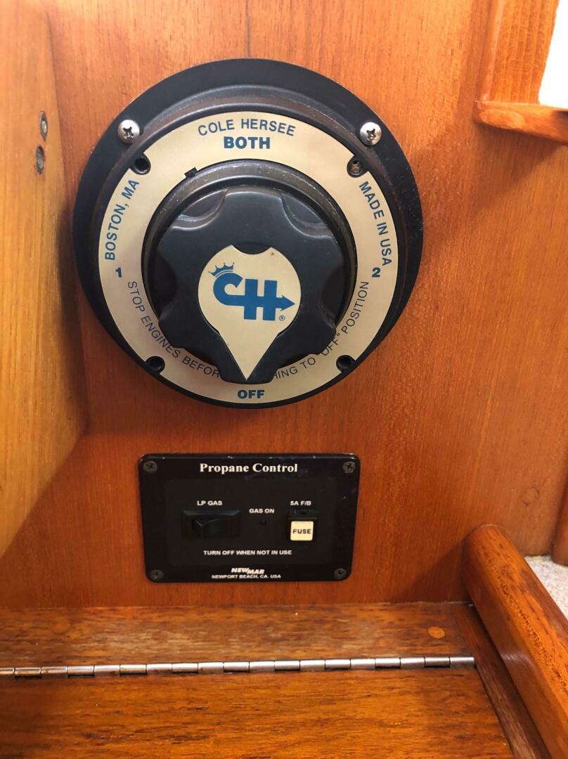 Slide: The Image of Pacific Seacraft 34 Cutter 2000 - 4907266