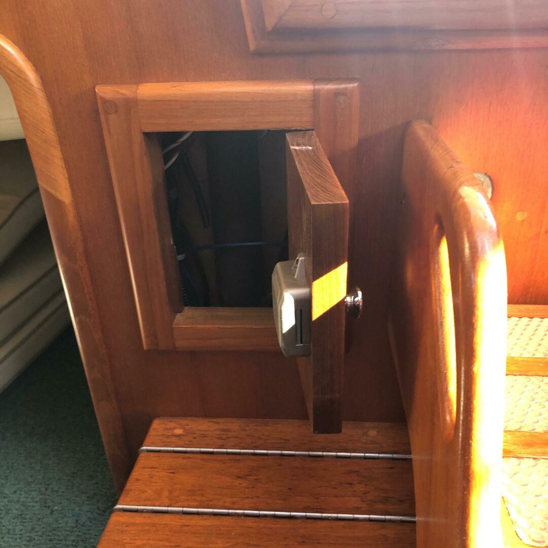 Slide: The Image of Pacific Seacraft 34 Cutter 2000 - 4907268