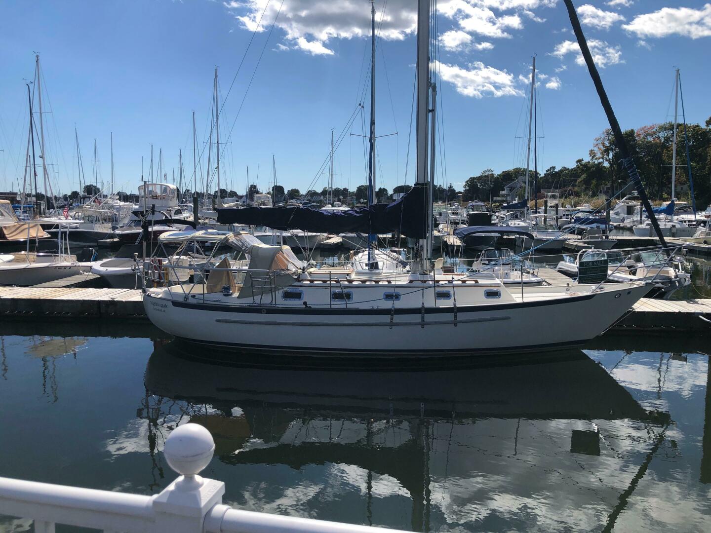 Slide: The Image of Pacific Seacraft 34 Cutter 2000 - 4907284