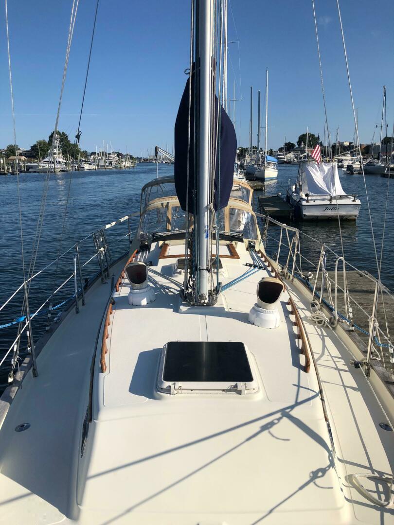 Slide: The Image of Pacific Seacraft 34 Cutter 2000 - 4907164