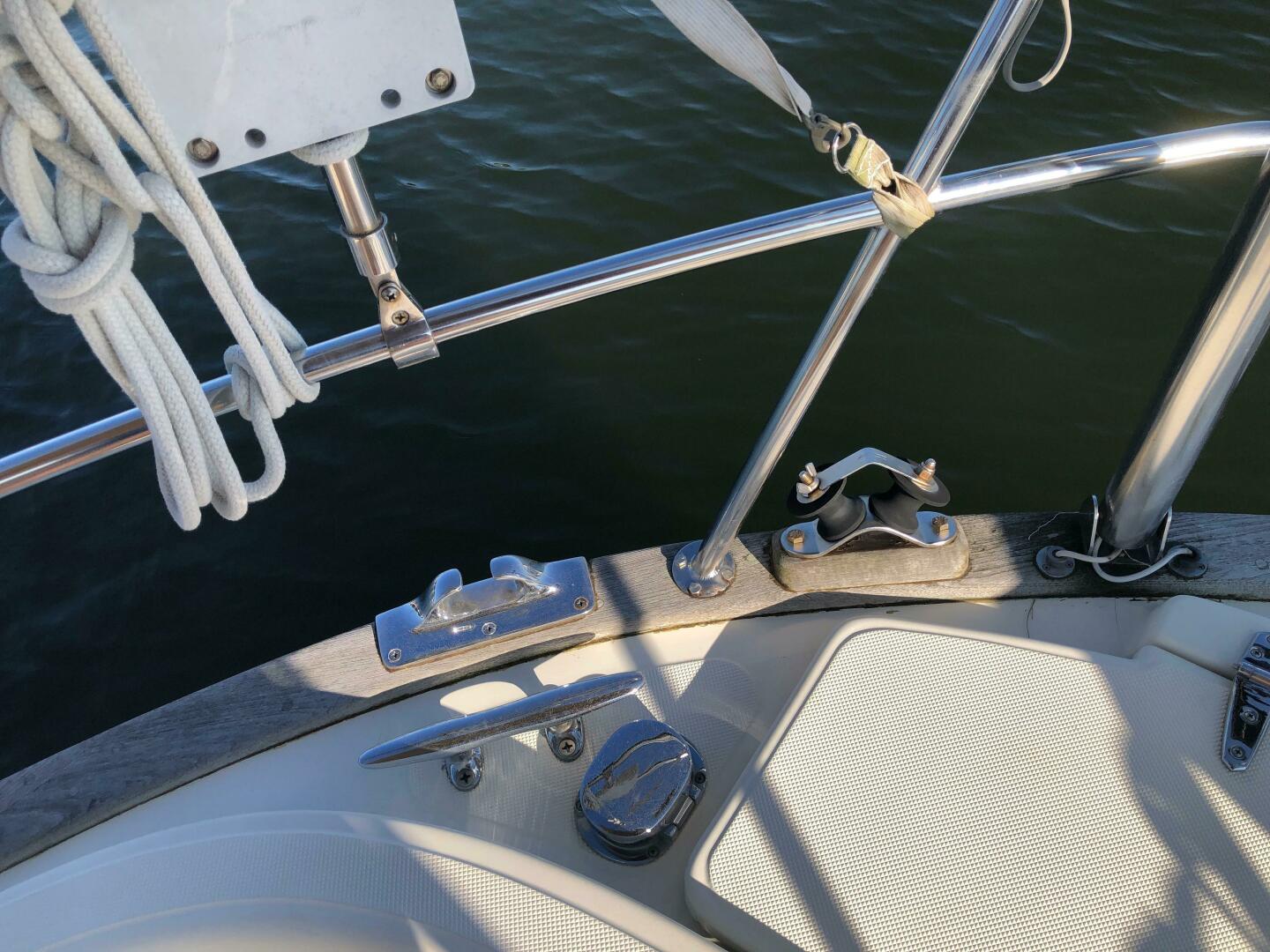 Slide: The Image of Pacific Seacraft 34 Cutter 2000 - 4907192