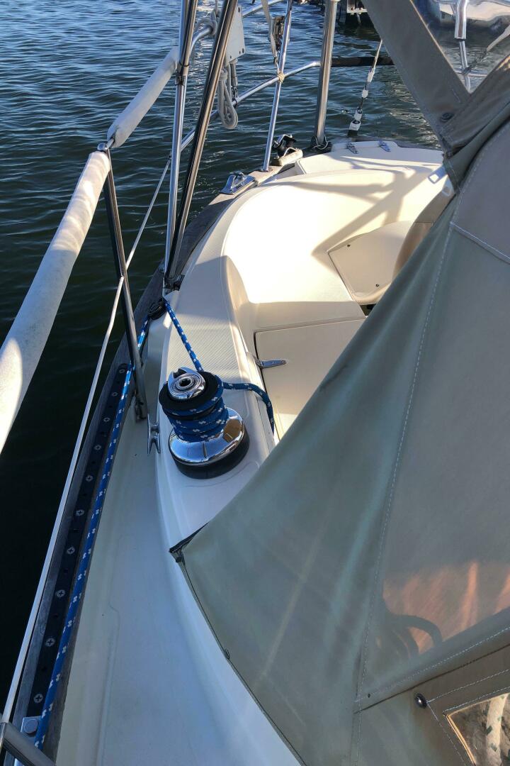 Slide: The Image of Pacific Seacraft 34 Cutter 2000 - 4907198