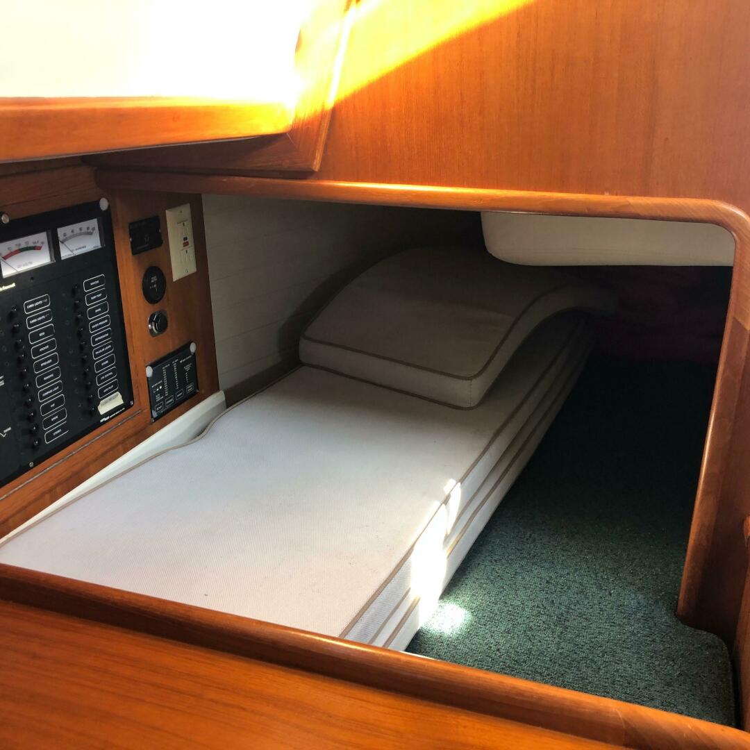 Slide: The Image of Pacific Seacraft 34 Cutter 2000 - 4907230