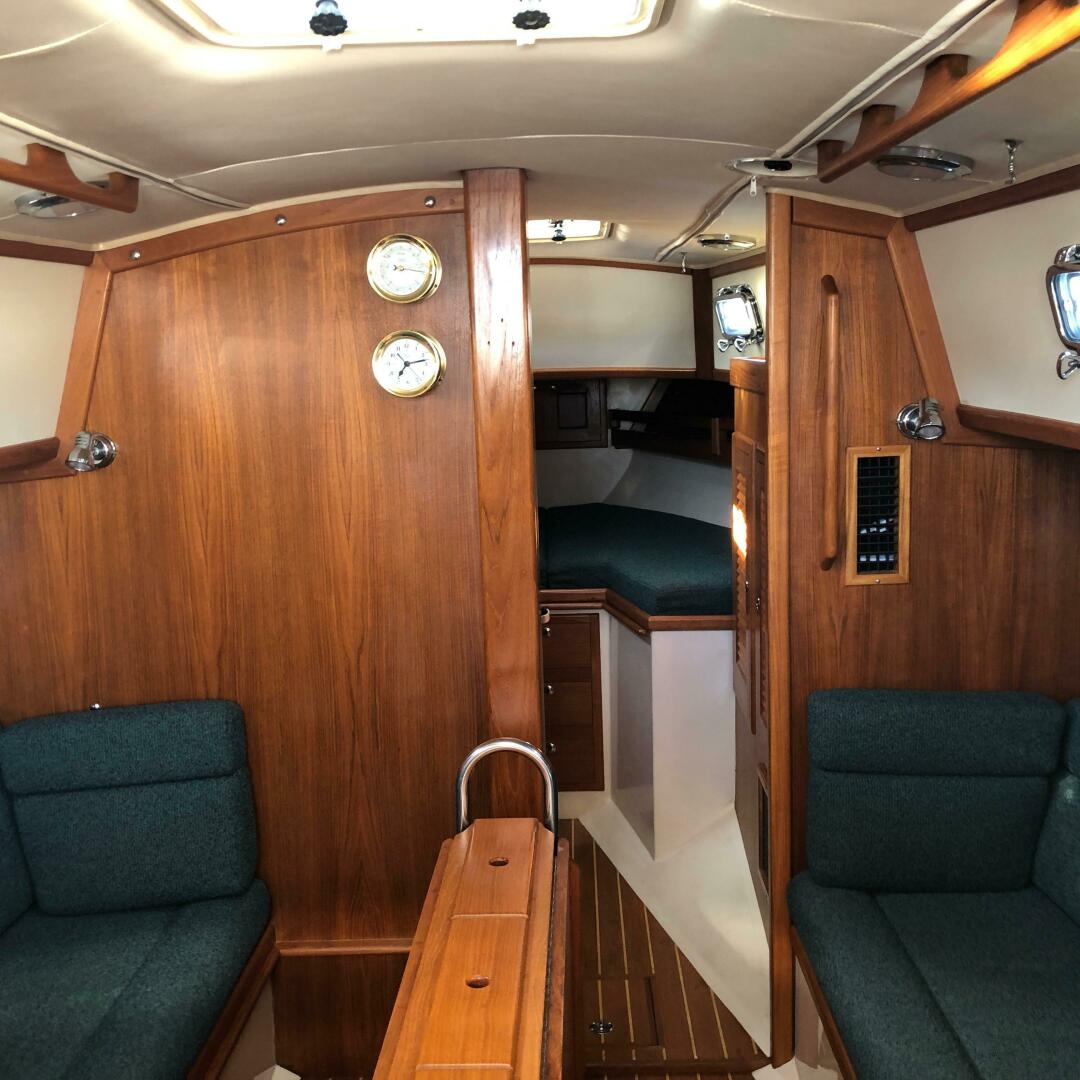 Slide: The Image of Pacific Seacraft 34 Cutter 2000 - 4907232