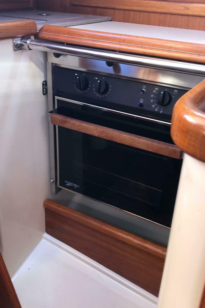 Slide: The Image of Pacific Seacraft 34 Cutter 2000 - 4907241