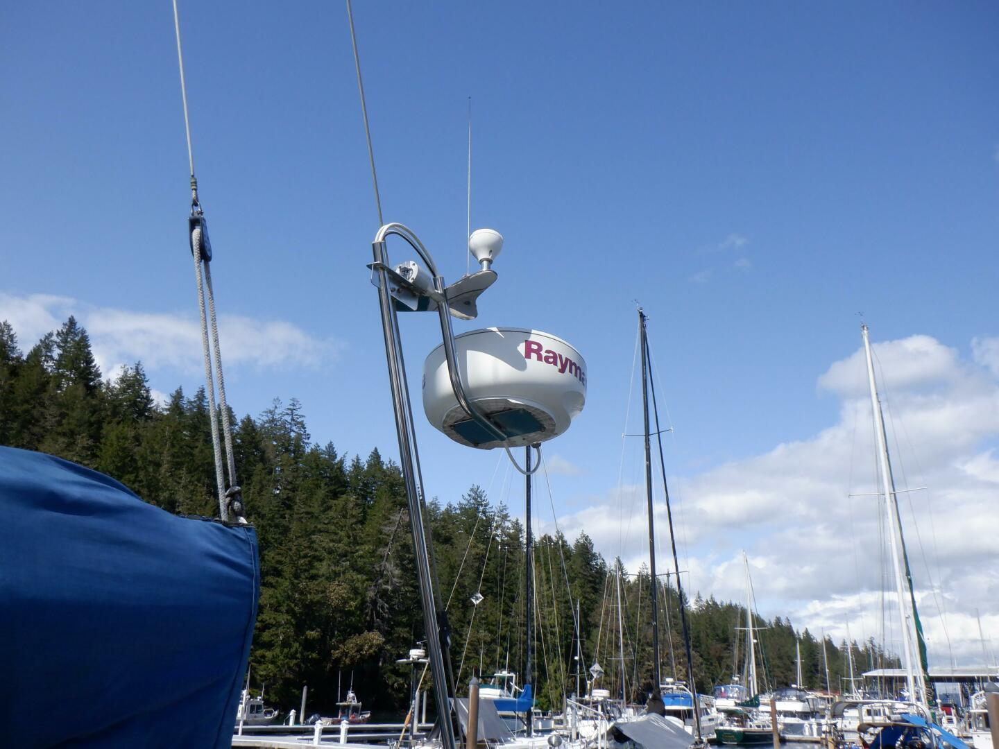 Slide: The Image of Pacific Seacraft 40 1998 - 5366500
