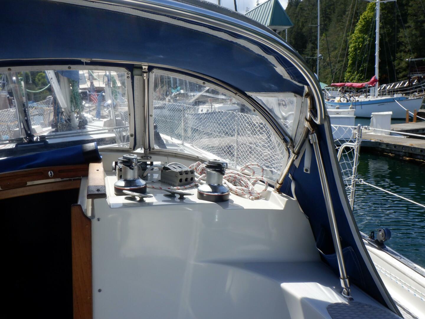 Slide: The Image of Pacific Seacraft 40 1998 - 5366504