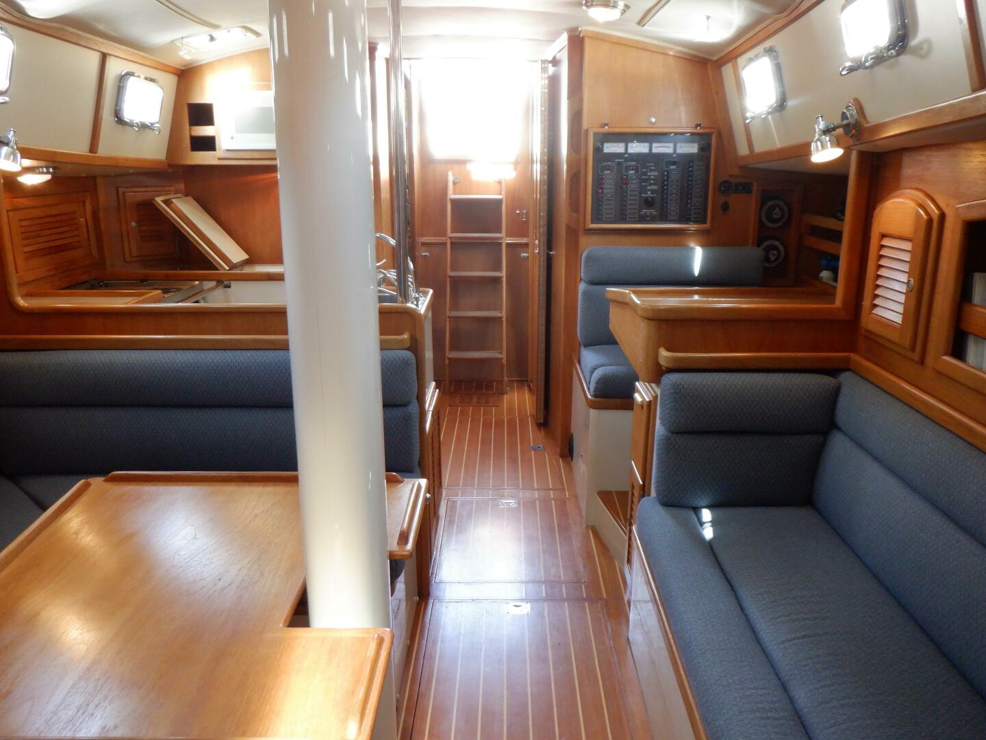 Slide: The Image of Pacific Seacraft 40 1998 - 5366515