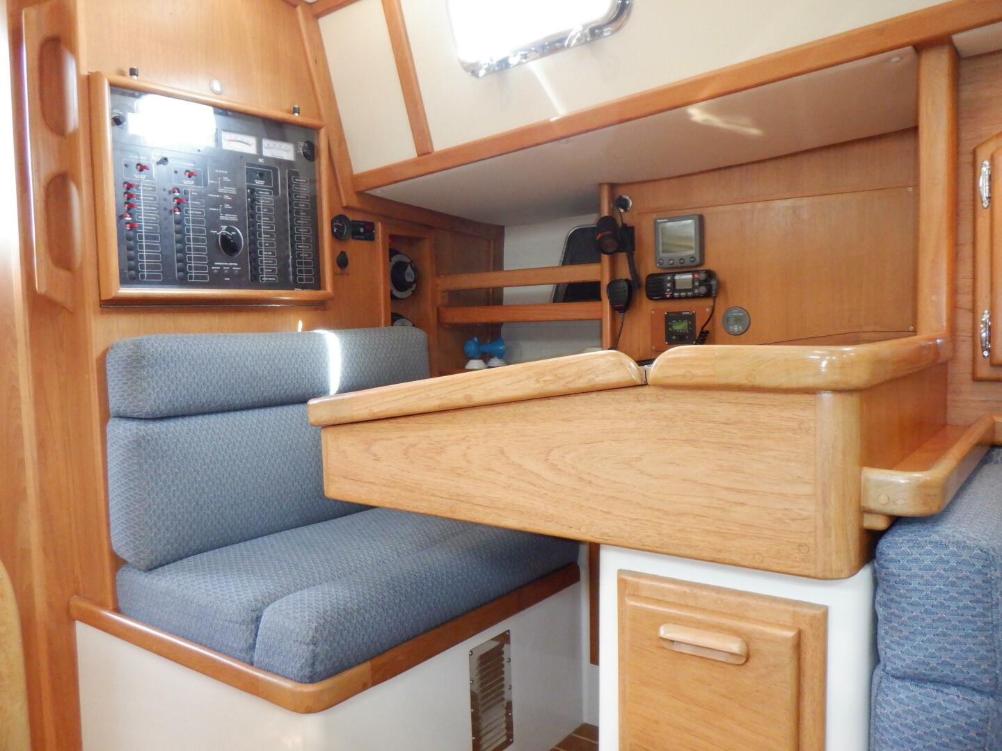 Slide: The Image of Pacific Seacraft 40 1998 - 5366530