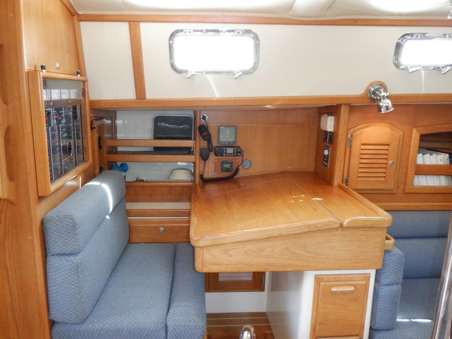 Slide: The Image of Pacific Seacraft 40 1998 - 5366532