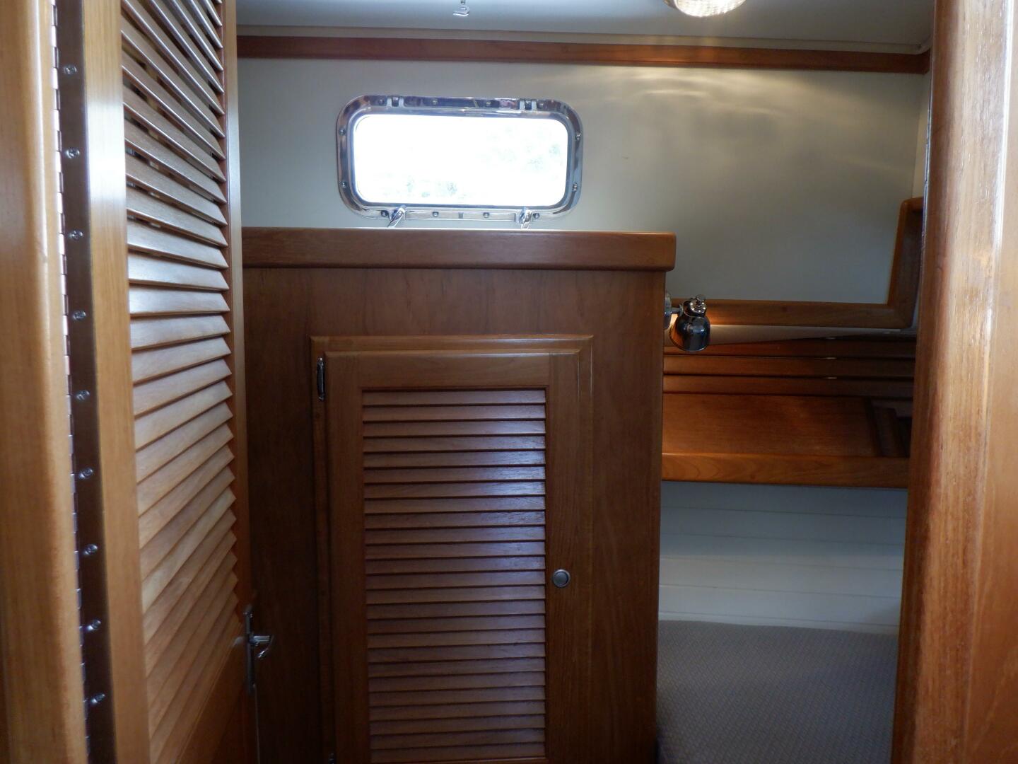 Slide: The Image of Pacific Seacraft 40 1998 - 5366537