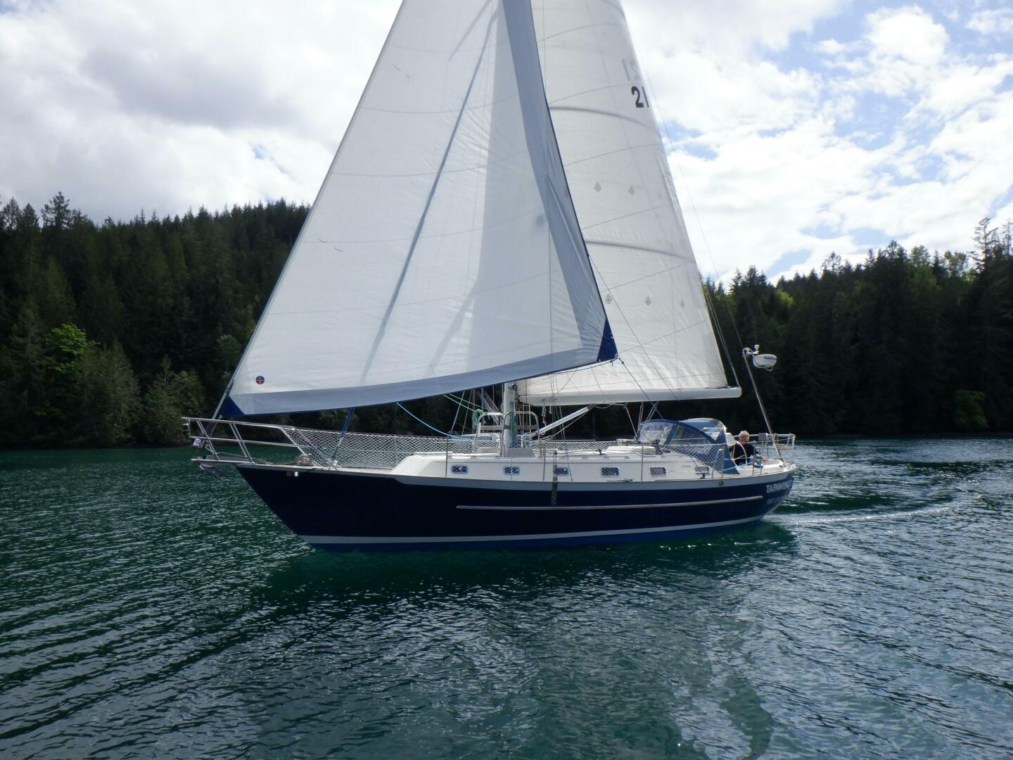Slide: The Image of Pacific Seacraft 40 1998 - 5366542