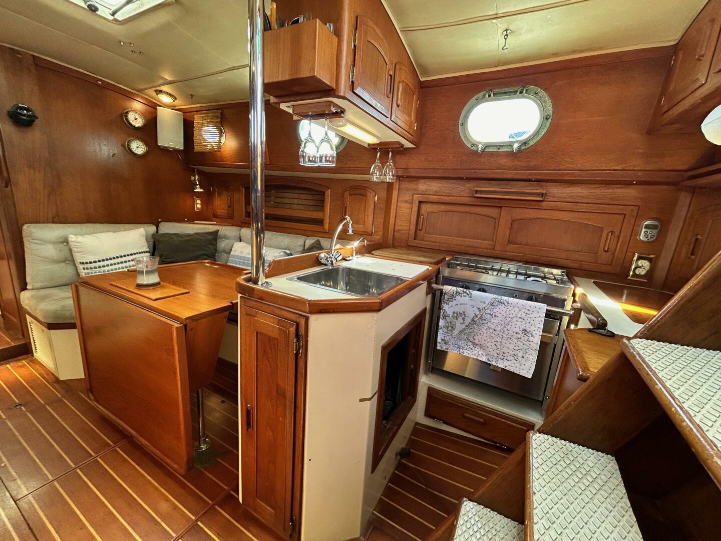 Slide: The Image of Galley and Salon - 4265707