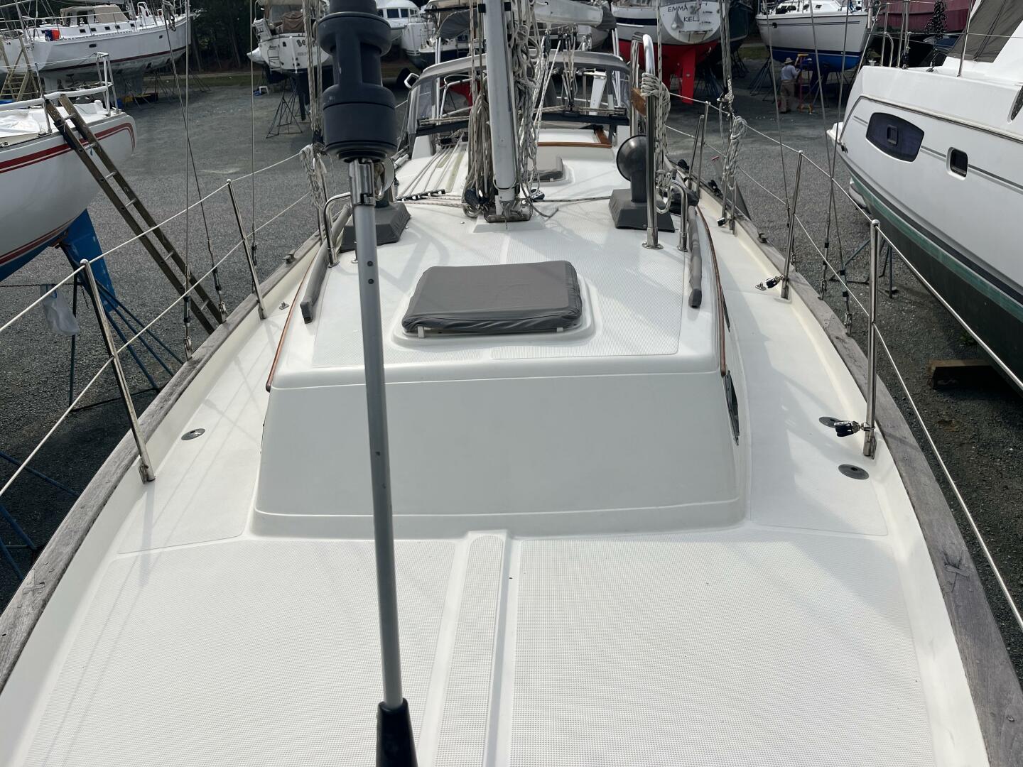 Slide: The Image of Pacific Seacraft Crealock 37 2001 - 5231948