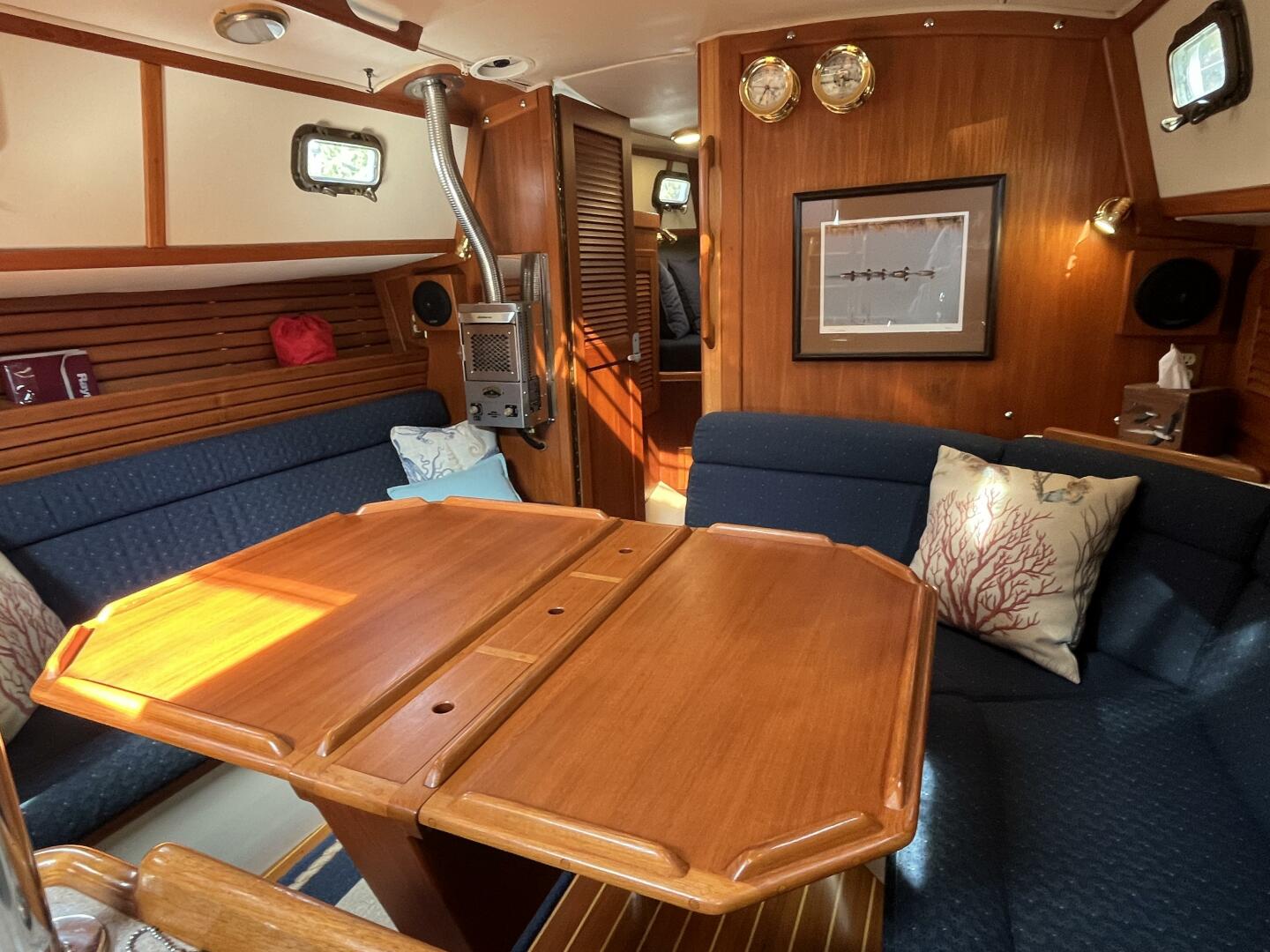 Slide: The Image of Pacific Seacraft Crealock 37 2001 - 5235981