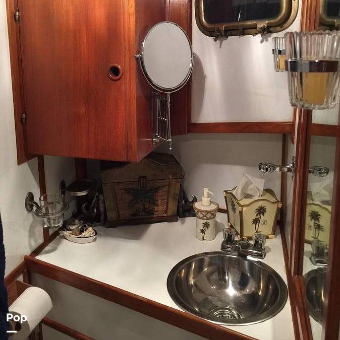 Slide: The Image of Pacific Yacht Classic Cabin 36 1977 - 11408085