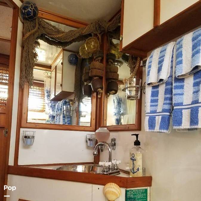 Slide: The Image of Pacific Yacht Classic Cabin 36 1977 - 11408063
