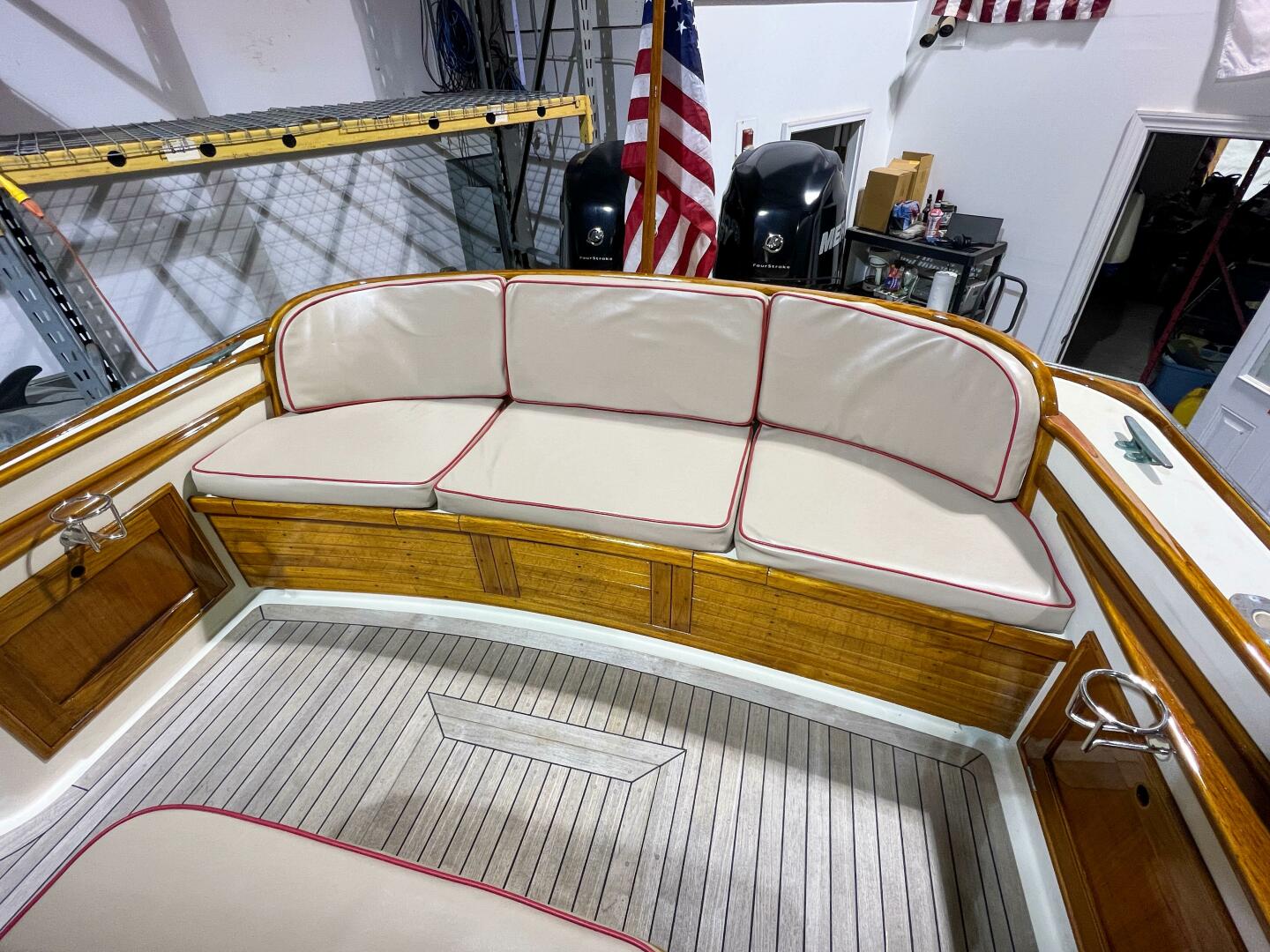 Slide: The Image of Padebco V27 Center Console 2003 - 4242381