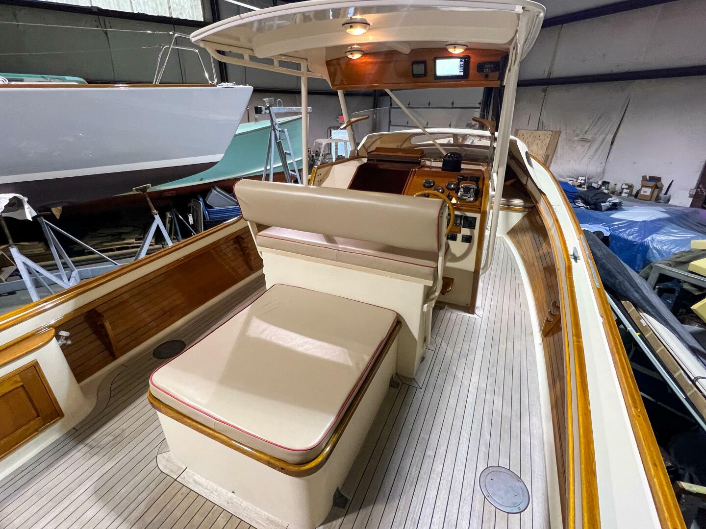 Slide: The Image of Padebco V27 Center Console 2003 - 4242382