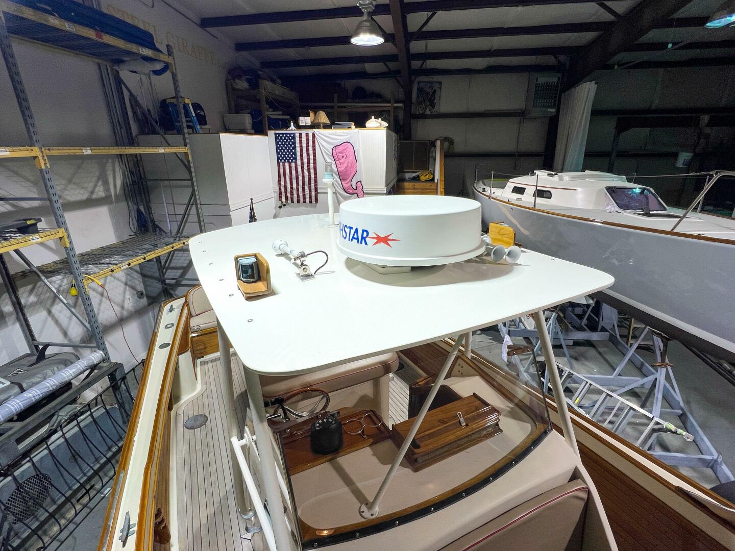 Slide: The Image of Padebco V27 Center Console 2003 - 4242408