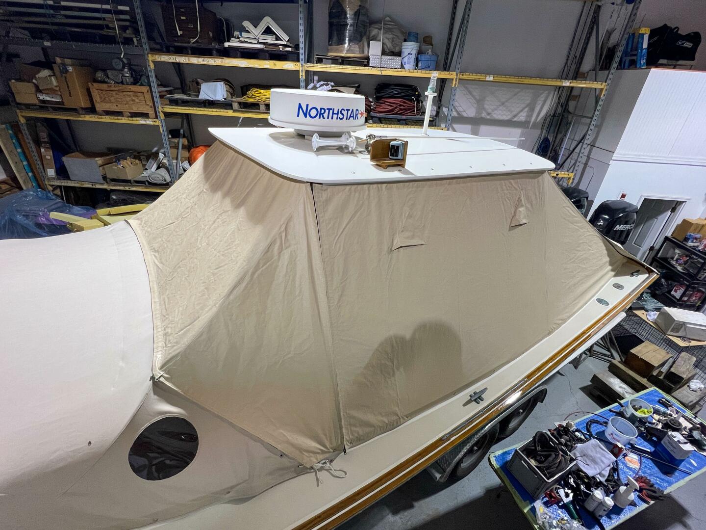 Slide: The Image of Padebco V27 Center Console 2003 - 4242374