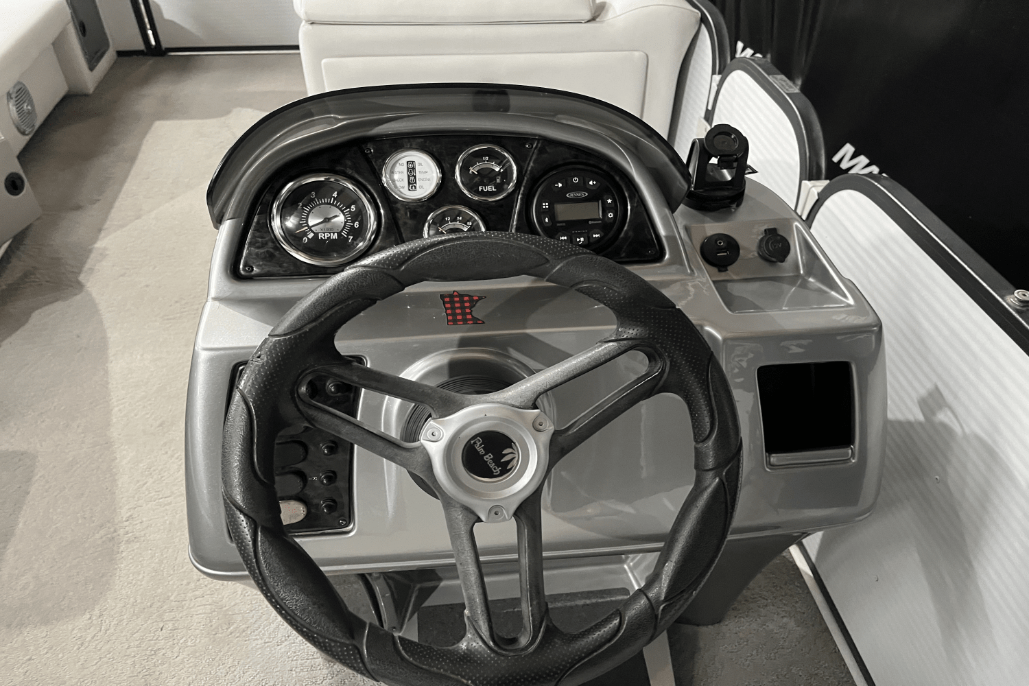 Slide: The Image of Palm Beach 200 SPORT 2014 - 9