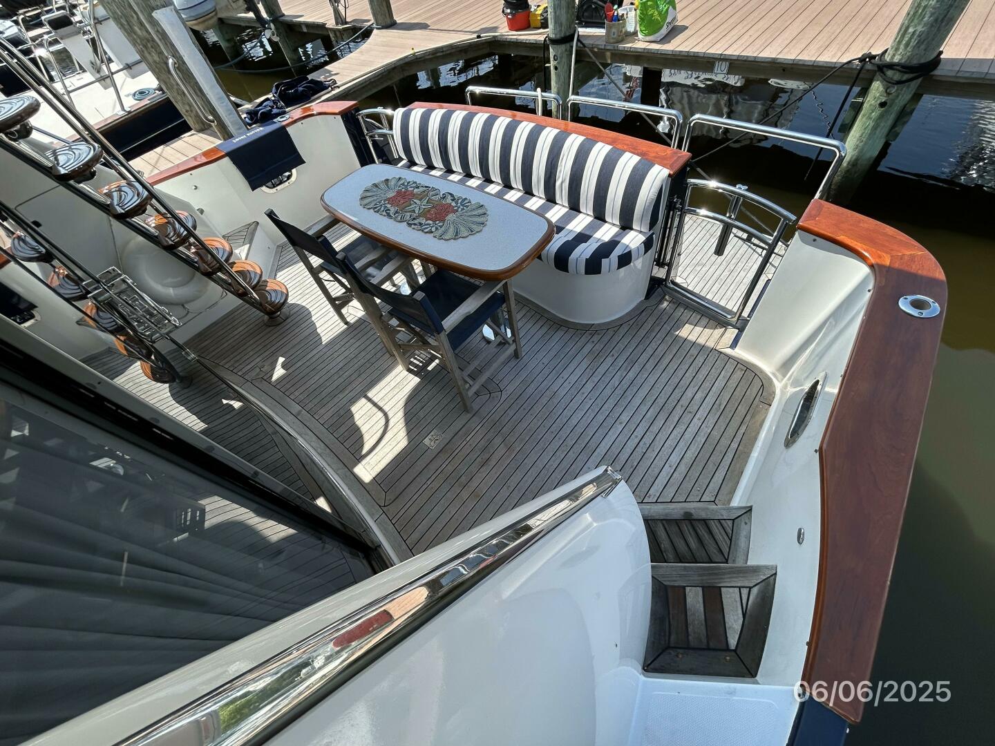 Slide: The Image of 54' Pama aftdeck3 - 5404222